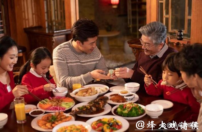 新春走基层丨走，回家看球去！