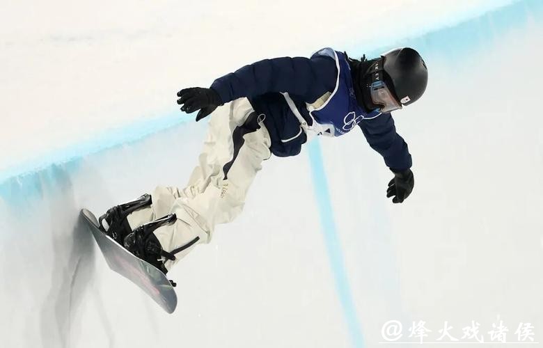 米兰冬奥|史上最精彩单板U池决赛无缘卫冕,平野步梦终究输给了伤病和岁月 米兰冬奥|史上最精彩单板U池决赛无缘卫冕,平野步梦终究输给了伤病和岁月