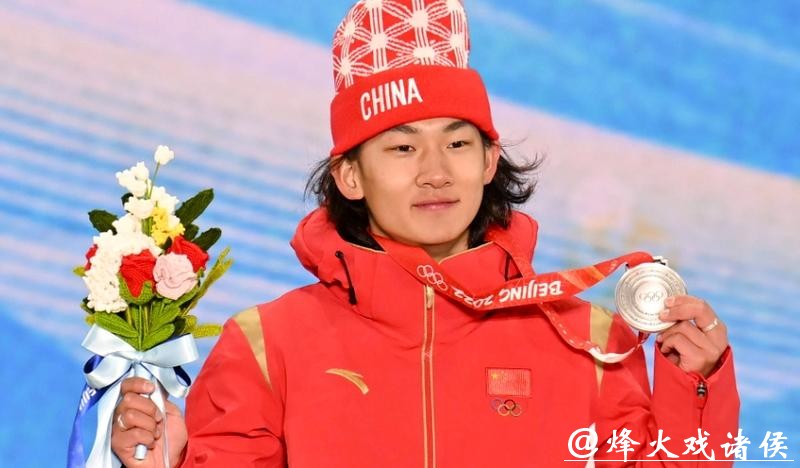 苏翊鸣预赛突围，冬奥卫冕之路仍充满挑战